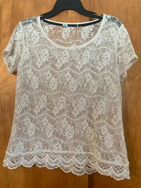 Ivory Floral Lace Boho festival T-shirt size L feminine whimsy romantic bohemian